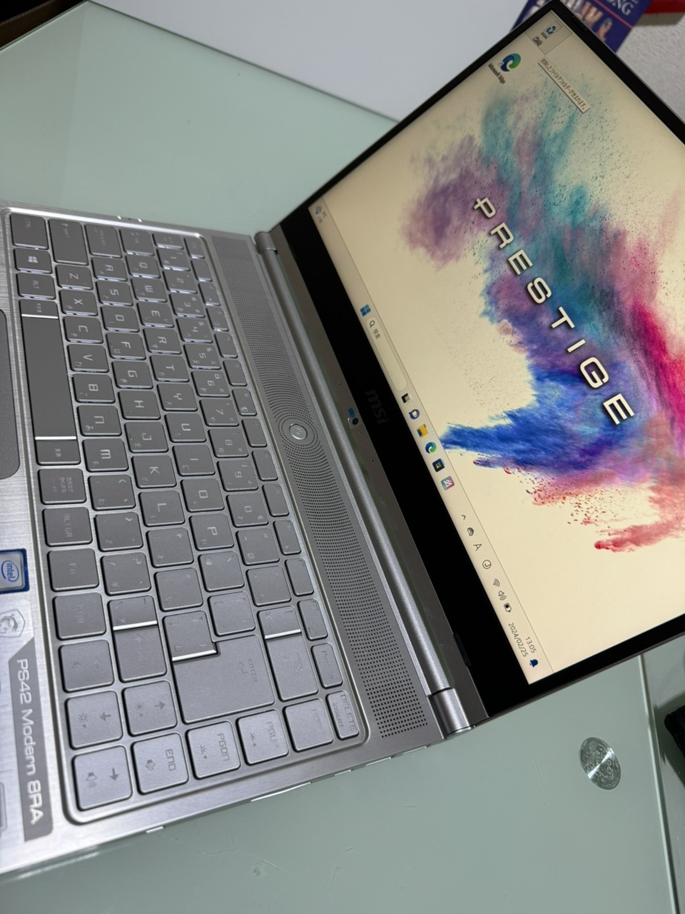 MSI PS42 Modern 8RA / Core i7-8565U (up to 4.60Ghz | 4 nhân 8